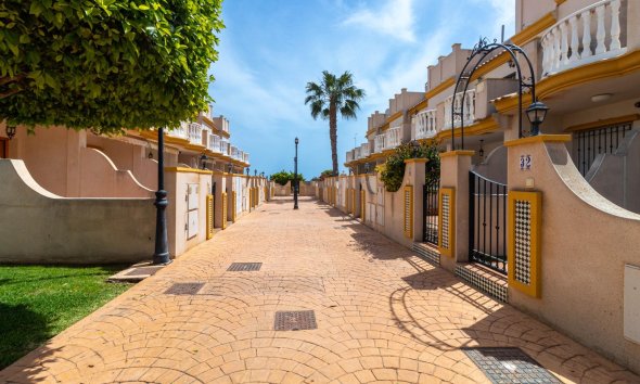 Resale - Town House - Orihuela Costa - Cabo Roig