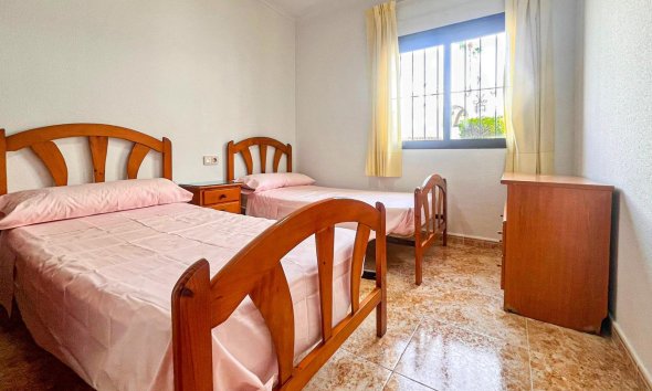 Resale - Apartment - San Miguel de Salinas - Pueblo