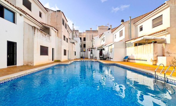 Resale - Apartment - San Miguel de Salinas - Pueblo