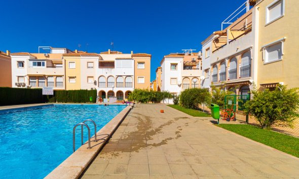 Resale - Bungalow - Torrevieja - Playa de los Naufragos