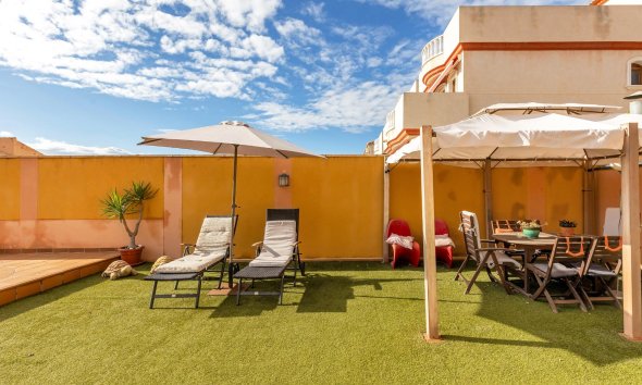 Resale - Town House - Torrevieja - Aguas Nuevas