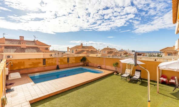 Resale - Town House - Torrevieja - Aguas Nuevas