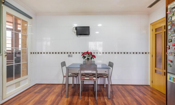 Resale - Town House - Torrevieja - Aguas Nuevas