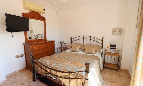 Resale - Town House - Orihuela Costa - Montezenia