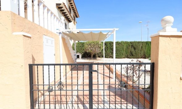 Resale - Town House - Orihuela Costa - Montezenia