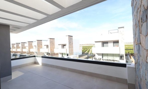 Resale - Villa - Los Alcazares - Santa Rosalía