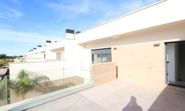 Resale - Villa - Los Alcazares - Santa Rosalía