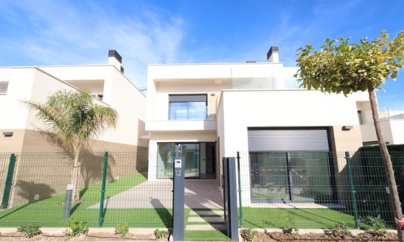 Resale - Villa - Los Alcazares - Santa Rosalía