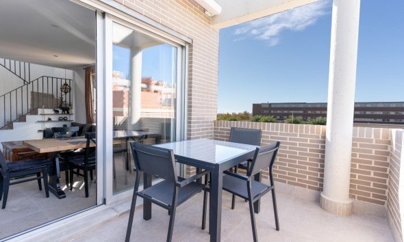 Resale - Apartment - Torrevieja - Torrejón