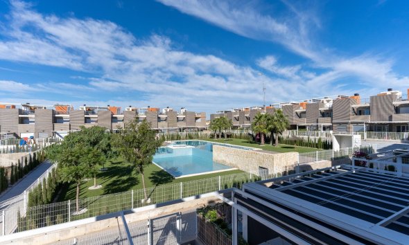 Resale - Apartment - Torrevieja - Torrejón