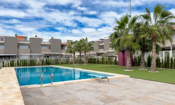 Resale - Apartment - Torrevieja - Torrejón