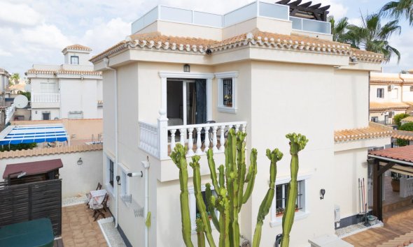 Resale - Villa - Orihuela Costa - Playa Flamenca