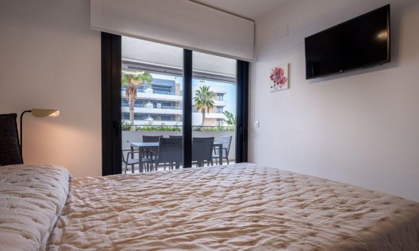 Resale - Apartment - Orihuela Costa - Playa Flamenca