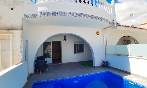 Resale - Villa - Orihuela Costa - Las Filipinas