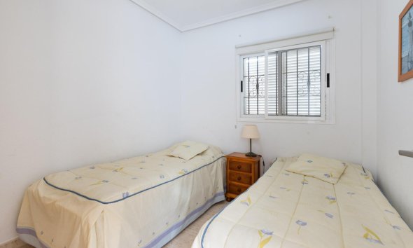 Resale - Bungalow - Orihuela Costa - Punta Prima