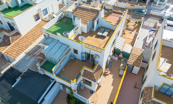 Resale - Villa - Torrevieja - Centro