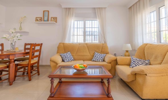 Resale - Apartment - Orihuela Costa - PAU 8