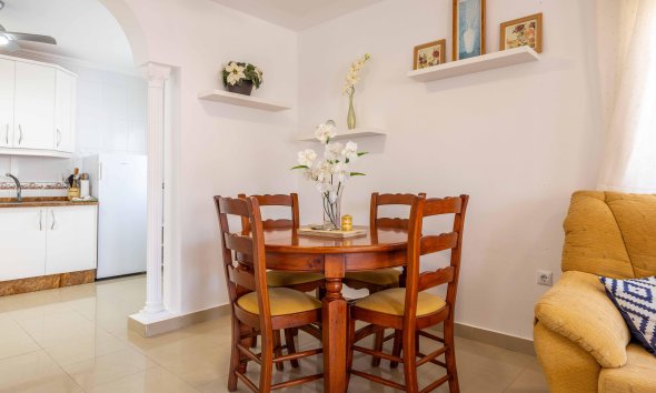 Resale - Apartment - Orihuela Costa - PAU 8