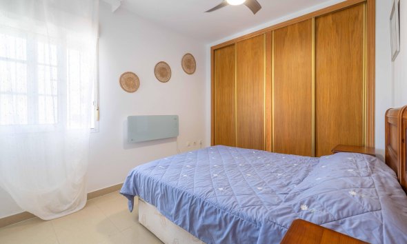 Resale - Apartment - Orihuela Costa - PAU 8