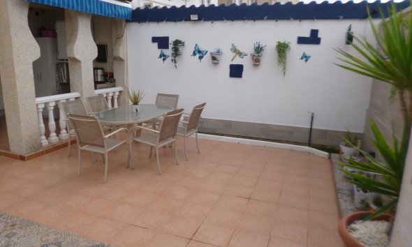 Resale - Villa - Orihuela Costa - La Zenia