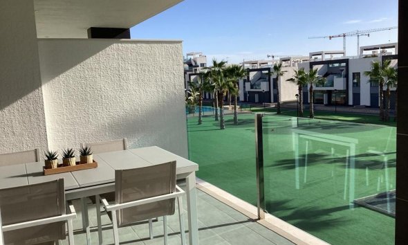 Resale - Apartment - Guardamar del Segura - EL RASO