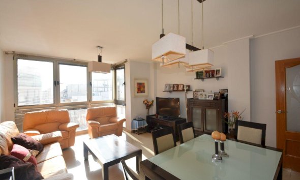 Resale - Apartment - Guardamar del Segura - Pueblo