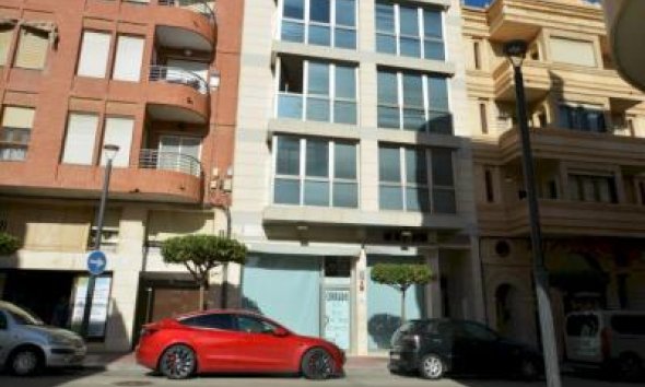 Resale - Apartment - Guardamar del Segura - Pueblo