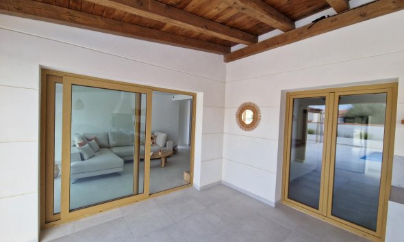 Resale - Villa - Torrevieja - La Siesta - El Salado - Torreta