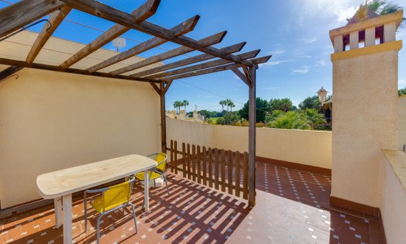 Resale - Bungalow - Orihuela Costa - Villamartín