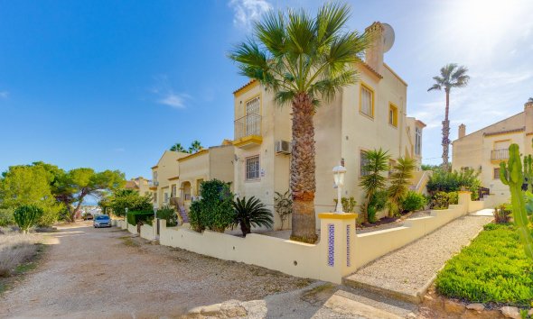 Resale - Bungalow - Orihuela Costa - Villamartín