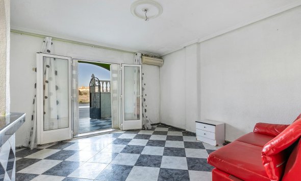 Resale - Apartment - Torrevieja - La Mata pueblo