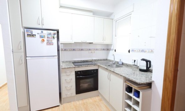 Resale - Apartment - Orihuela Costa - Punta Prima