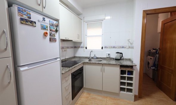 Resale - Apartment - Orihuela Costa - Punta Prima