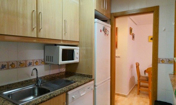 Resale - Apartment - Torrevieja - La Mata pueblo