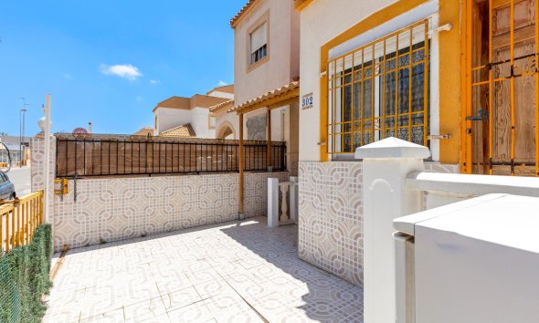 Resale - Town House - Torrevieja - El limonar