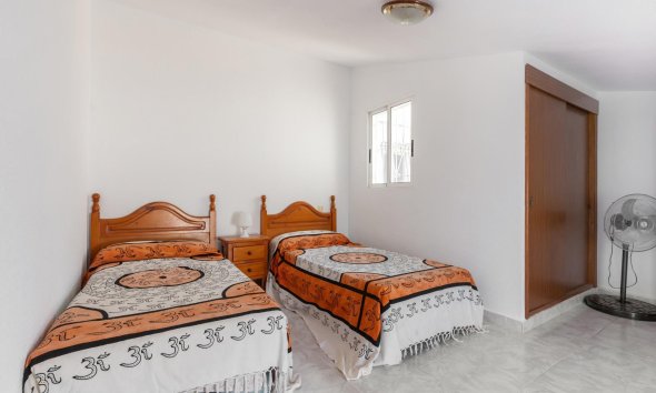 Resale - Bungalow - Torrevieja - San luis