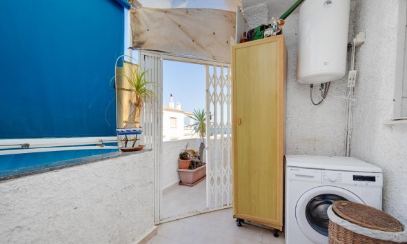 Resale - Bungalow - Torrevieja - playa de los naufragos