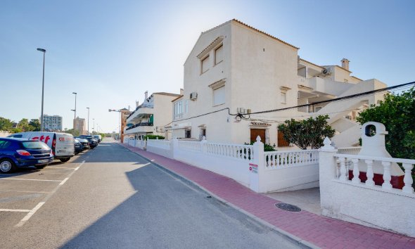 Resale - Bungalow - Torrevieja - playa de los naufragos