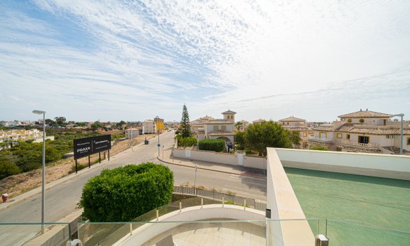 Resale - Villa - Orihuela Costa - Lomas De Cabo Roig