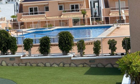 Resale - Town House - Torrevieja - Los Balcones