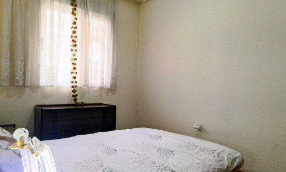 Resale - Apartment - Torrevieja - Centro