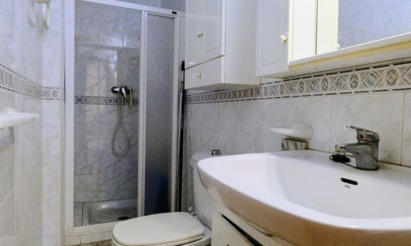 Resale - Apartment - Torrevieja - Centro