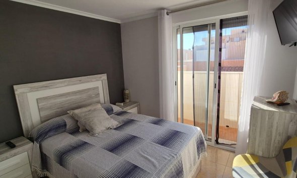 Resale - Apartment - Torrevieja - La Siesta - El Salado - Torreta