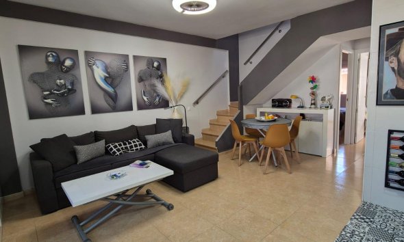 Resale - Apartment - Torrevieja - La Siesta - El Salado - Torreta