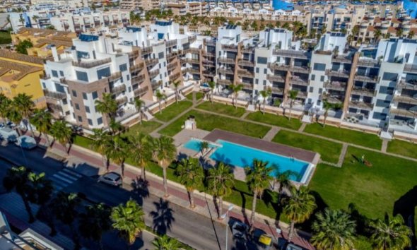 Resale - Apartment - Orihuela Costa - Cabo Roig