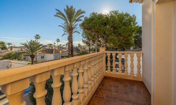 Resale - Villa - Cabo Roig - Costa blanca