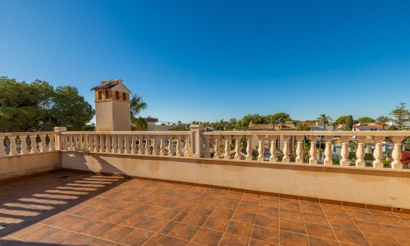 Resale - Villa - Cabo Roig - Costa blanca