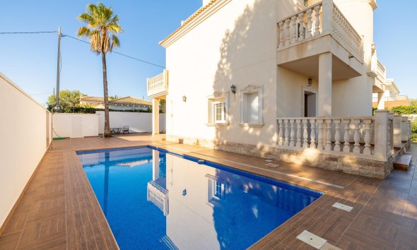 Resale - Villa - Cabo Roig - Costa blanca