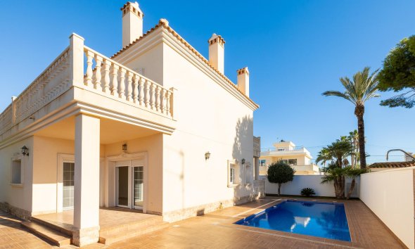 Resale - Villa - Cabo Roig - Costa blanca