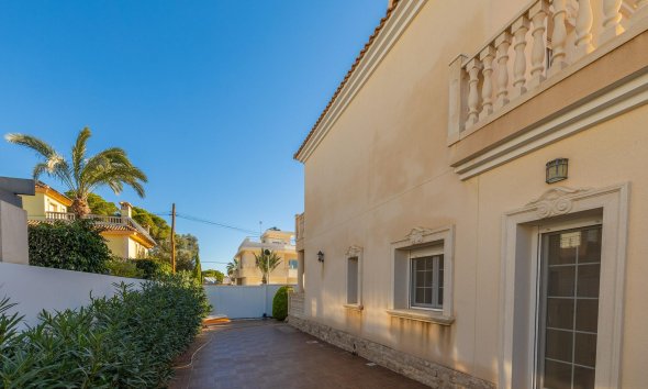 Resale - Villa - Cabo Roig - Costa blanca